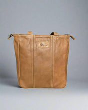 Load image into Gallery viewer, Casablanca Handbag
