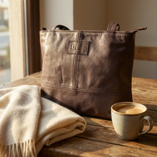 Load image into Gallery viewer, Rapunzel Handbag
